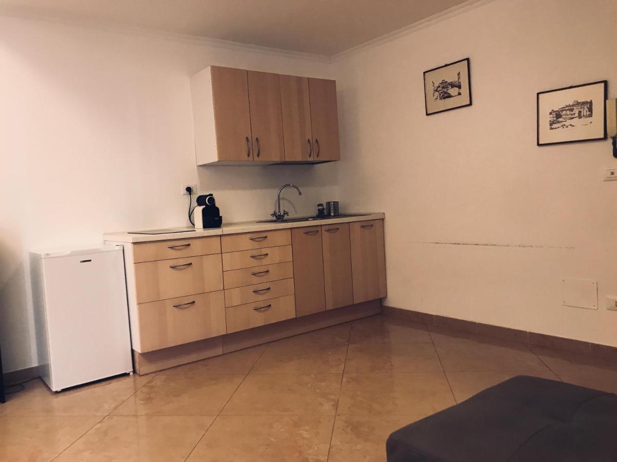 Appartamento 43 Ampio E Comodo Nel Centro Di